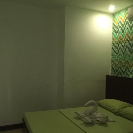Ziur Inn Laoag Esterno foto